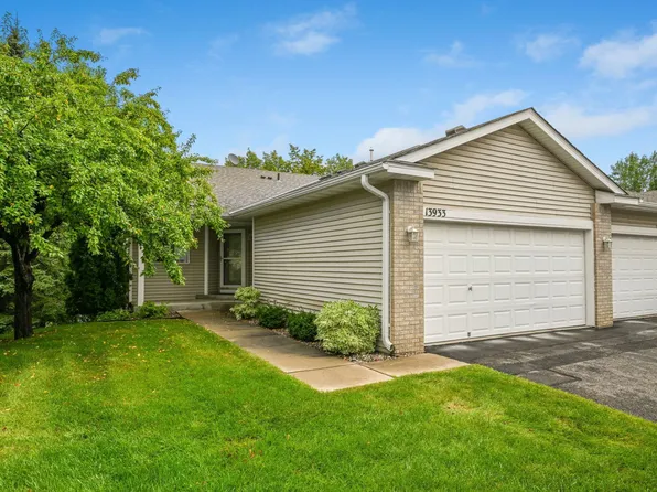 13933 Ventura Pl, Savage, MN 55378