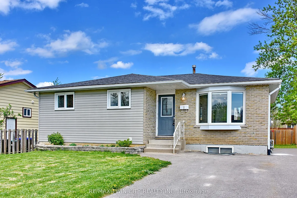 Building Photo - 8 Rhonda Rd #2