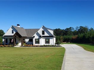 512 Thunderbolt Ln, Williamson, GA 30292