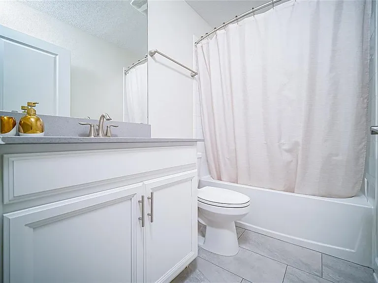 1565 Flange Dr — Photo 12