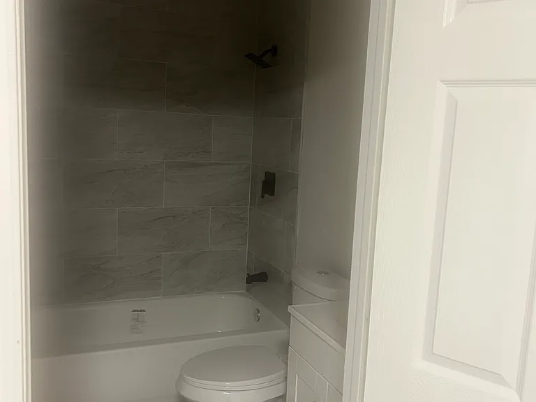 3050 Woodview Dr — Photo 7