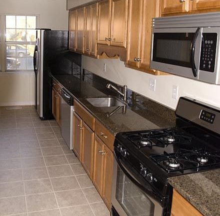 3rd image of 14810 Cherrydale Dr