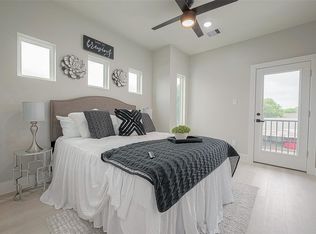 7108 Saint Augustine St, Houston, TX 77021