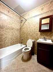 Rented by Apple Exclusive Realty Inc