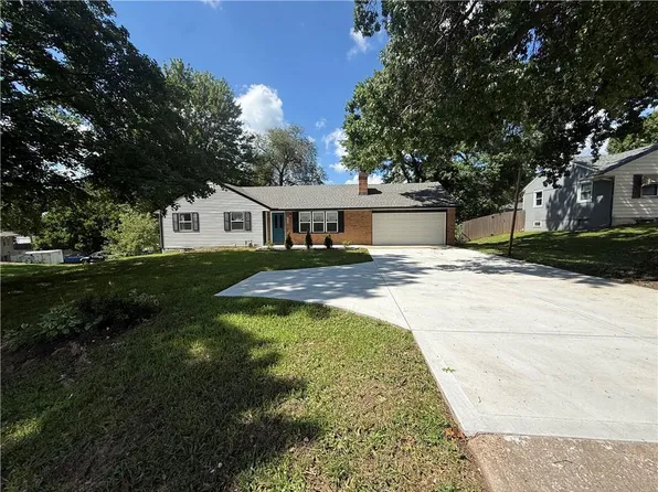 7332 Parallel Pkwy, Kansas City, KS 66112