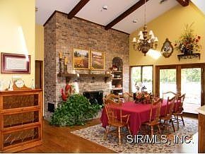 5th image of 12 Sugar Creek Ln