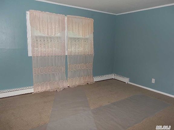 4th image of 44 Cumberland Ave