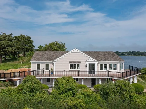 127 Christopher Harding Ln, Chatham, MA 02633