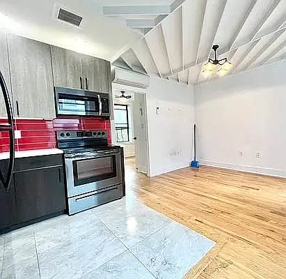 Rented by MADEHOME | media 2