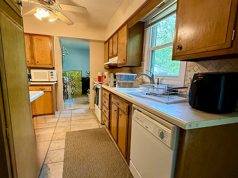 6410 Offshore Dr — Photo 8