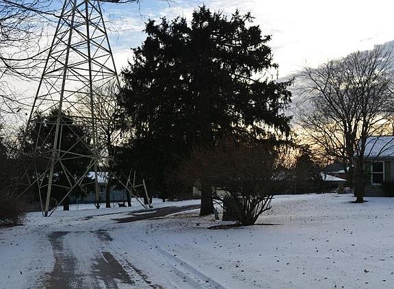 5th image of 19 Haymont Dr