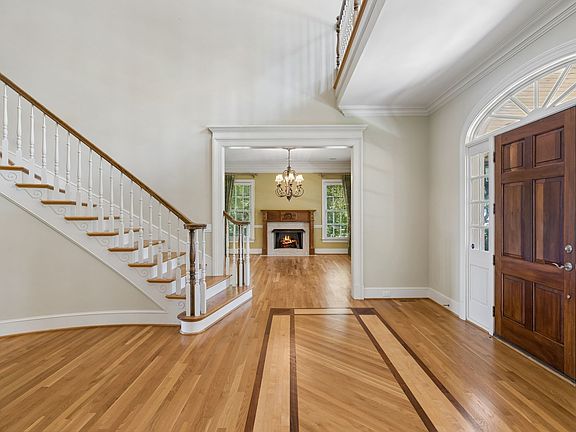 5th image of 2420 Hidden River Ln