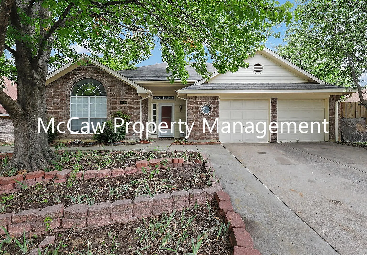 3 bed, 2.0 bath, 1750 sqft, $2,650 — Photo 1