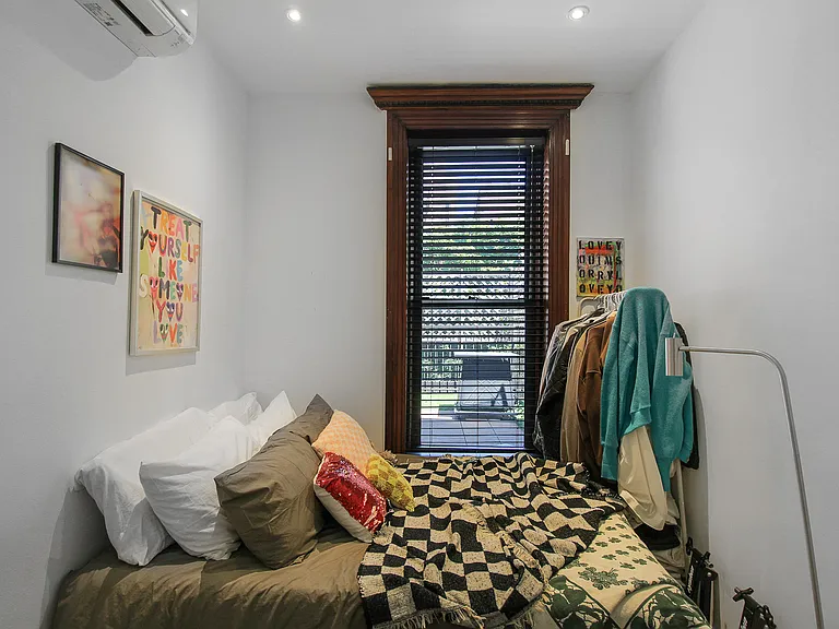 1185 Dean St #2R — Photo 8