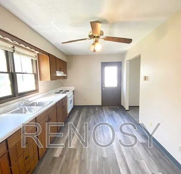 3314 Valdez Ct — Photo 8