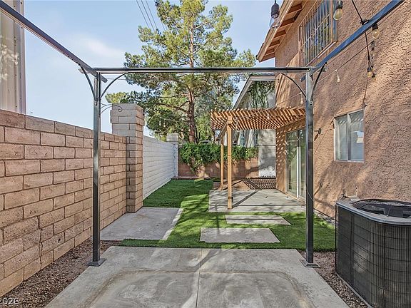 5th image of 2915 Pine Nut Way