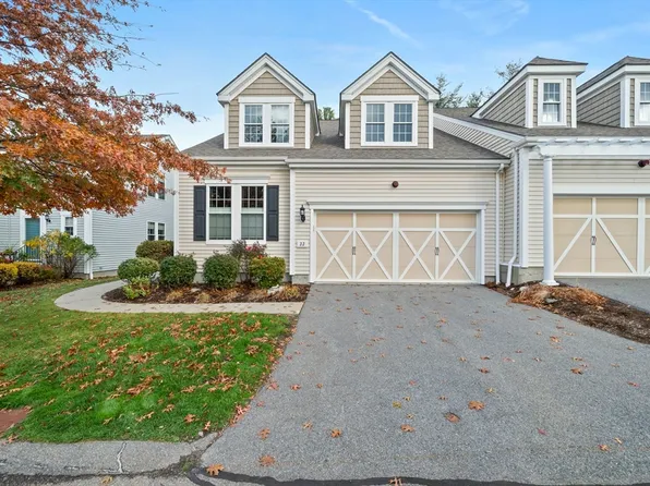 33 Kelly Way Unit 33, Canton, MA 02021