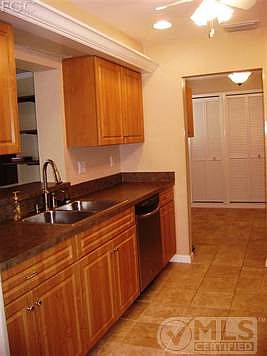 Beautifully Remodeled Kitchen!