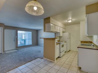 1010 Magnolia St APT 1111, Freeport, TX 77541