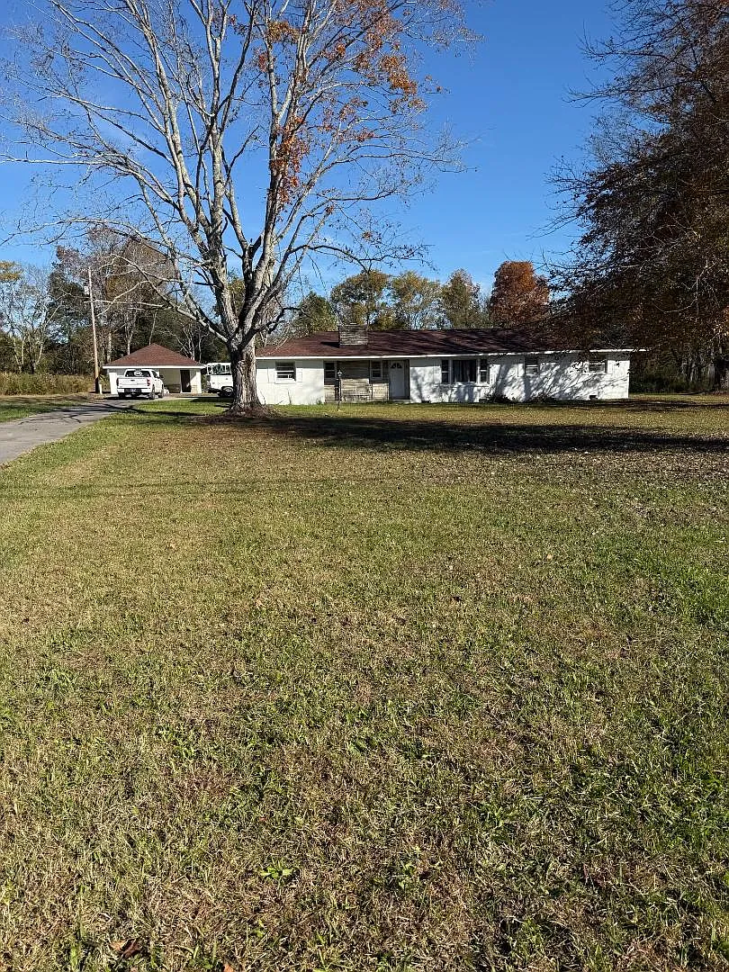 Photo 2 of 4 - 1805 Sparta Hwy - Smithville, TN Unit Photo - 1805 Sparta Hwy