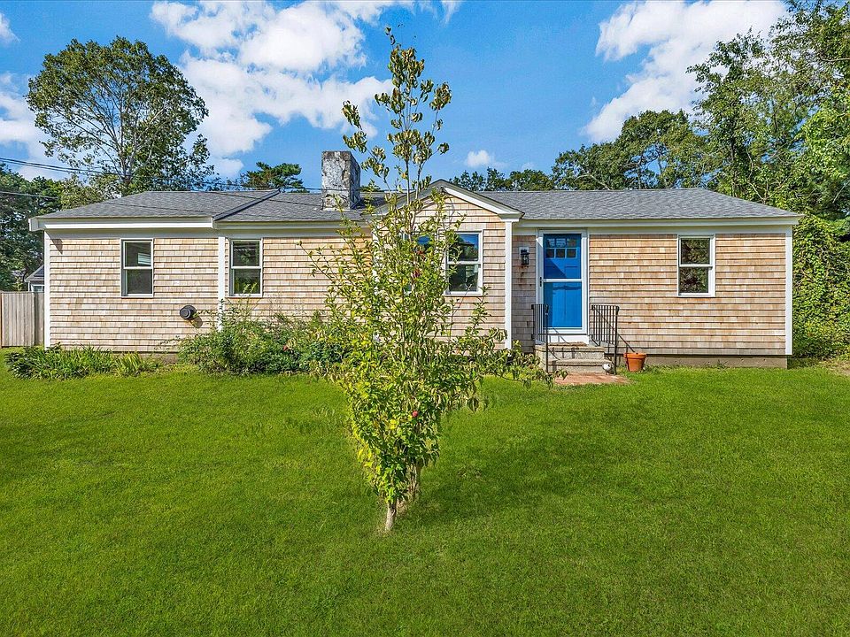 1st image of 25 Raspberry Lane