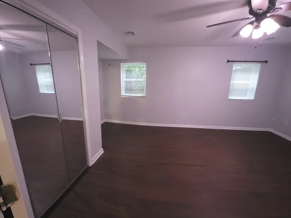 172 Rose Ave, Jersey City, NJ 07305