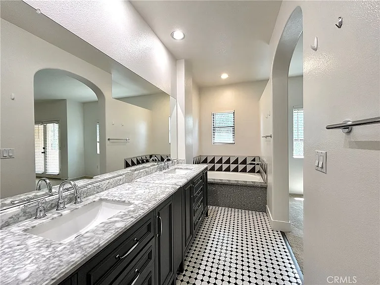 14130 Shoreline Dr #B — Photo 23