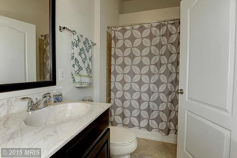 43243 Loudoun Reserve Dr — Photo 16