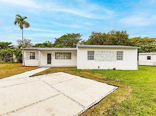 3075 NW 68th St, Miami, FL 33147