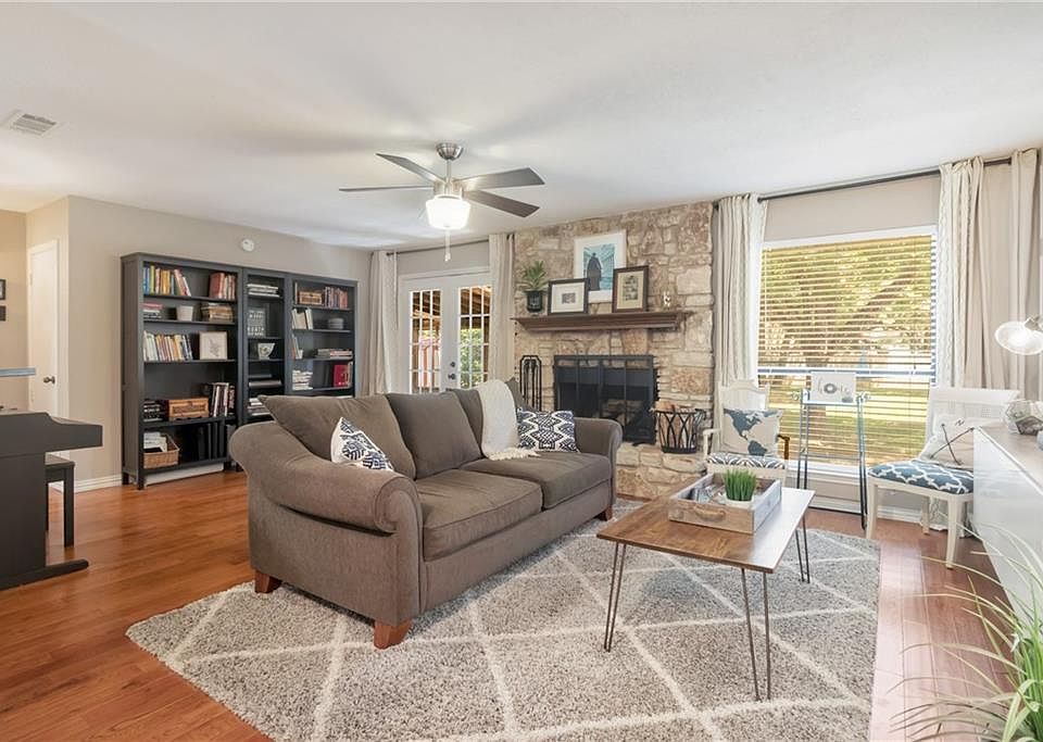 1st image of 510 Gabriel Mills Dr