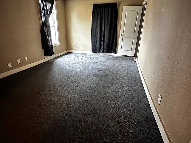 1315 Amanda St — Photo 13