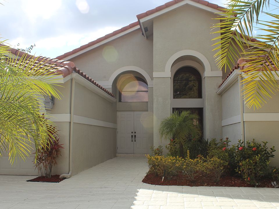 1st image of 2140 Oakland Hills Way