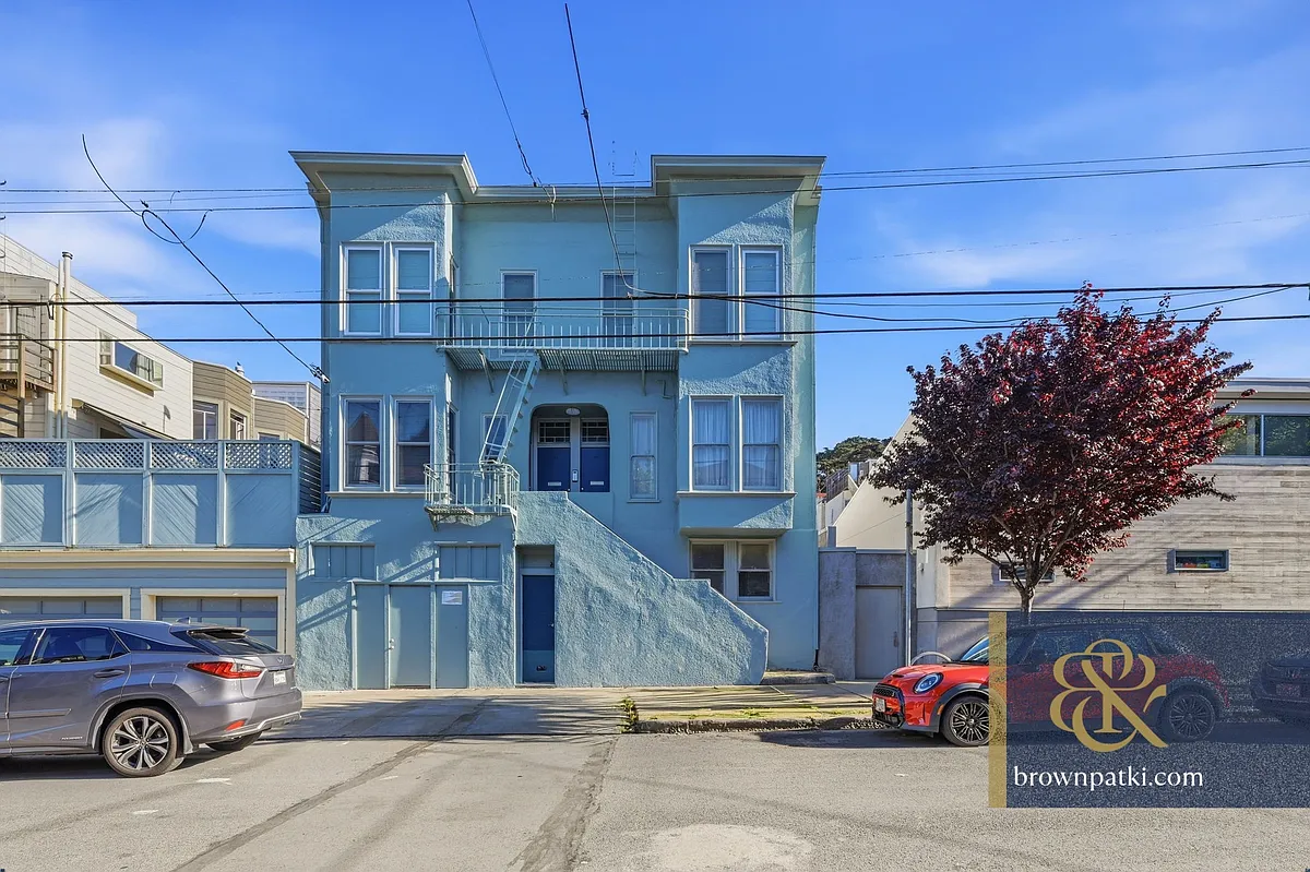Building Photo - 1105 Page St #B