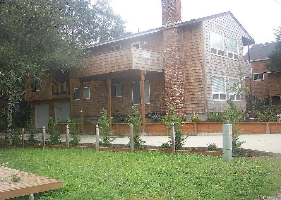 front units and garage/unit