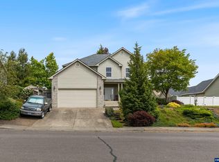 310 NW Foxglove St, Dallas, OR 97338