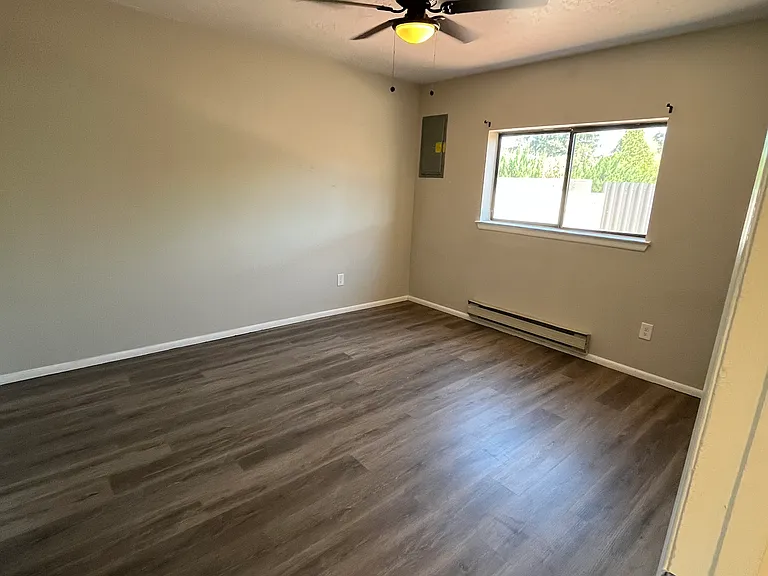 12928 Carrie Pl SE — Photo 10