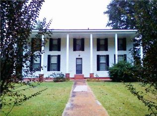 32 Upton Rd, Walnut Grove, MS 39189