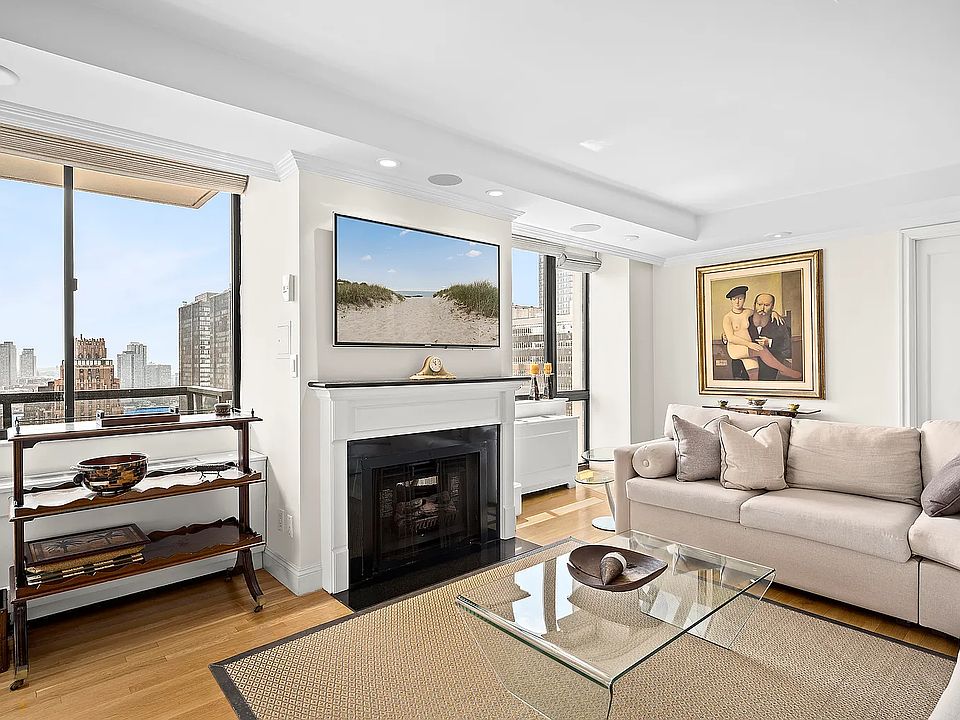 1st image of 255 E 49th St APT 30A
