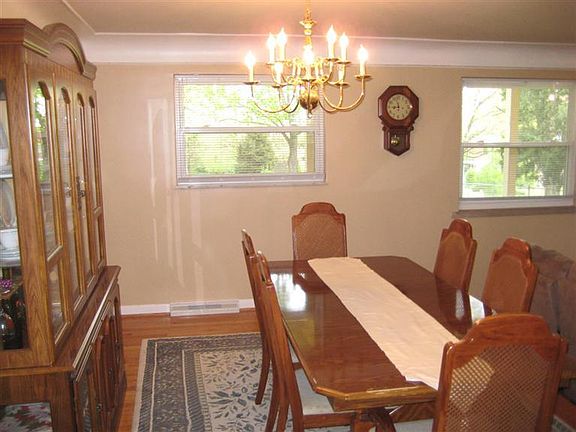 5th image of 4034 Woodthrush Dr