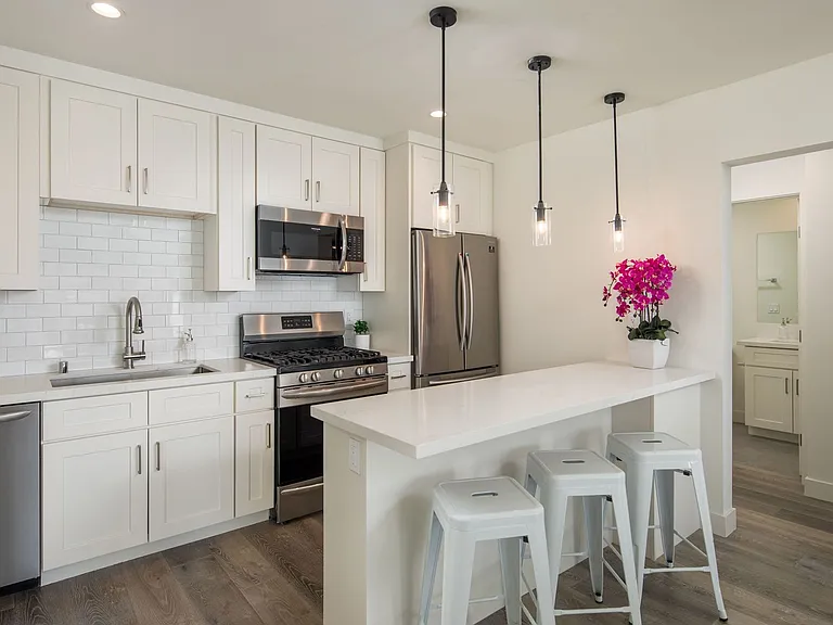 Sierra Street TIC (321 El Segundo/Palm LLC) — Photo 25