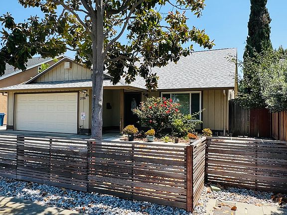 2nd image of 3116 San Andreas Dr