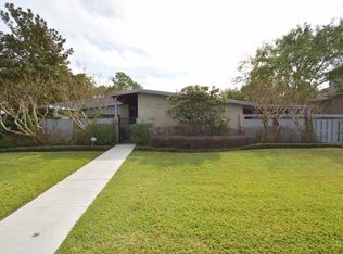 4955 Heatherglen Dr, Houston, TX 77096