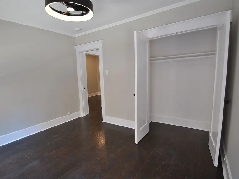 312 Temple Ave #D — Photo 12