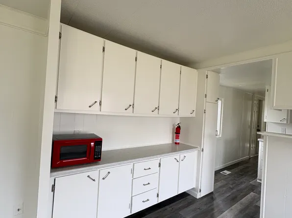 2997 N Heller Rd, Oak Harbor, WA