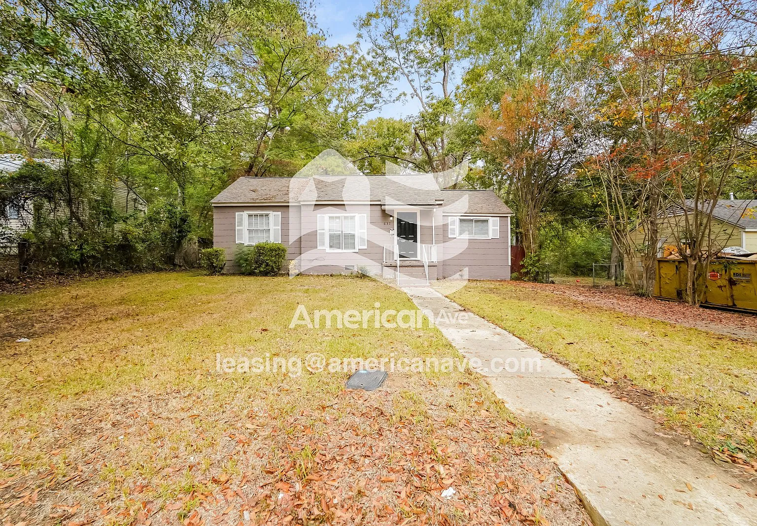 3 bed, 1.0 bath, 1092 sqft, $1,225 — Photo 1