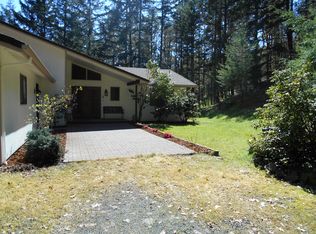 7010 NW Oak Creek Dr, Corvallis, OR