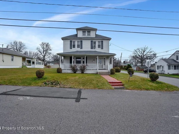 402 McClure Ave, Old Forge, PA 18518