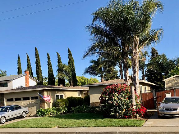 2nd image of 607 Whitehall Cir