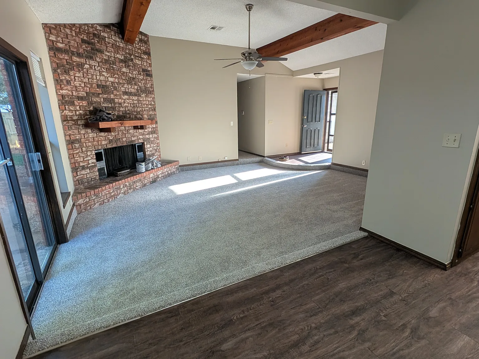 3 bed, 1400 sqft, $1,600 — Photo 3