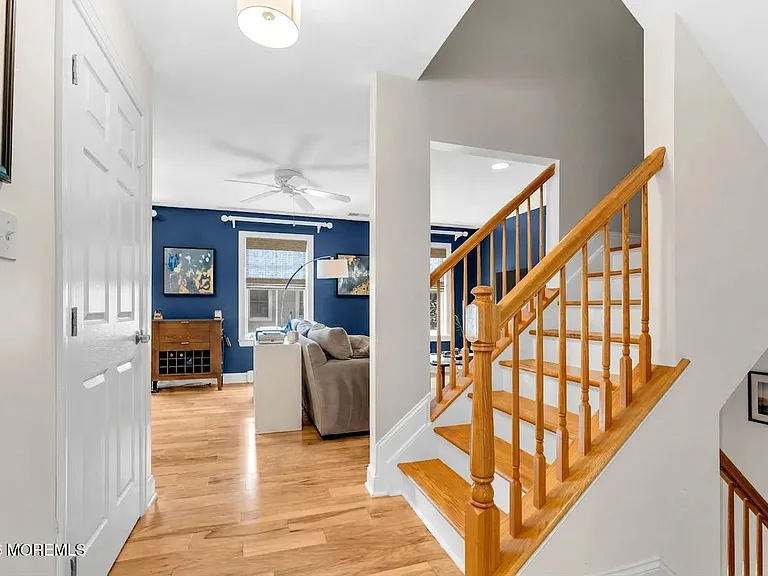 4 Grove Ct — Photo 29